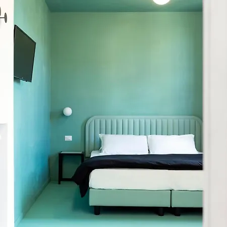 Luciano San Giovanni Affittacamere