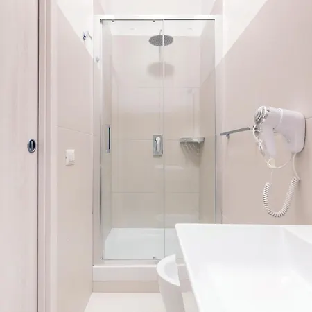 Luciano San Giovanni Affittacamere